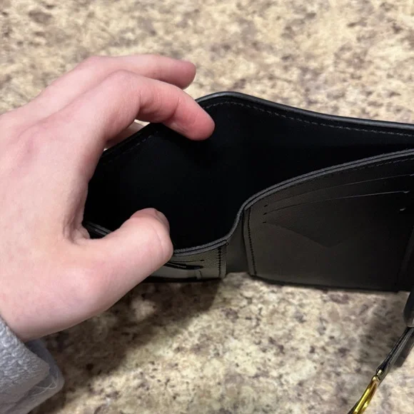 Brand New Designer-Inspired Monogram Wallet w/ Gold “D” Accent – Never Used! - Picture 8 of 10